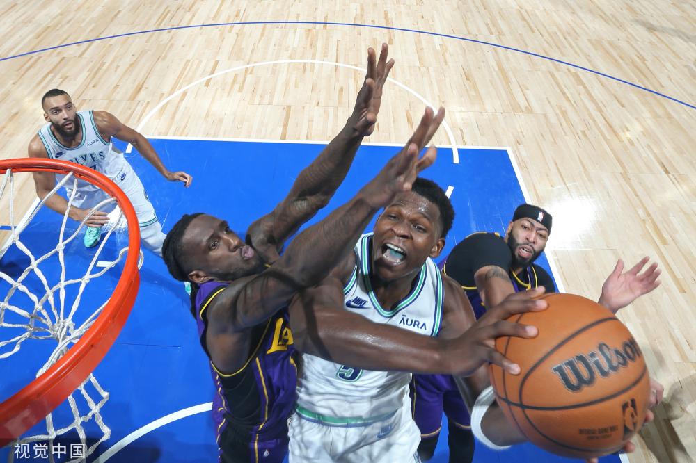 在转会和薪 在转会和薪